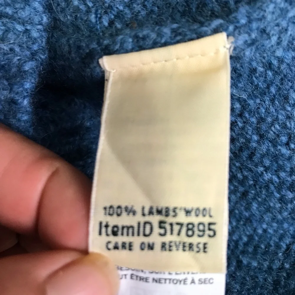 L L Bean Fair Isle Knit Pullover Sweater Women’s Size M Color Blue Round Neck - Picture 6 of 14
